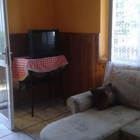 Ferienhaus Holiday In 34949